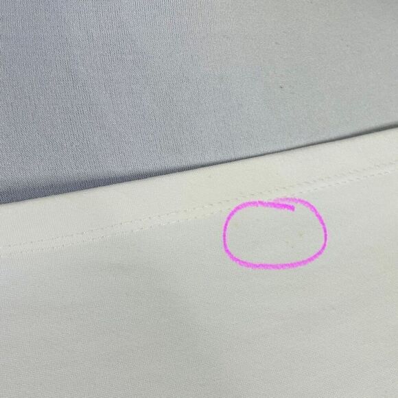 Alexis Gryffin Off The Shoulder Bell Sleeve Top White Size Medium - Picture 11 of 12